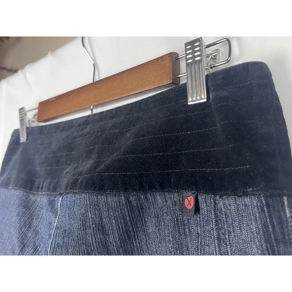WXRLD Y2K Bareback Jeans 5/6 Flare Dark Wash Textured Waistband Indie Sleaze - Picture 9 of 15